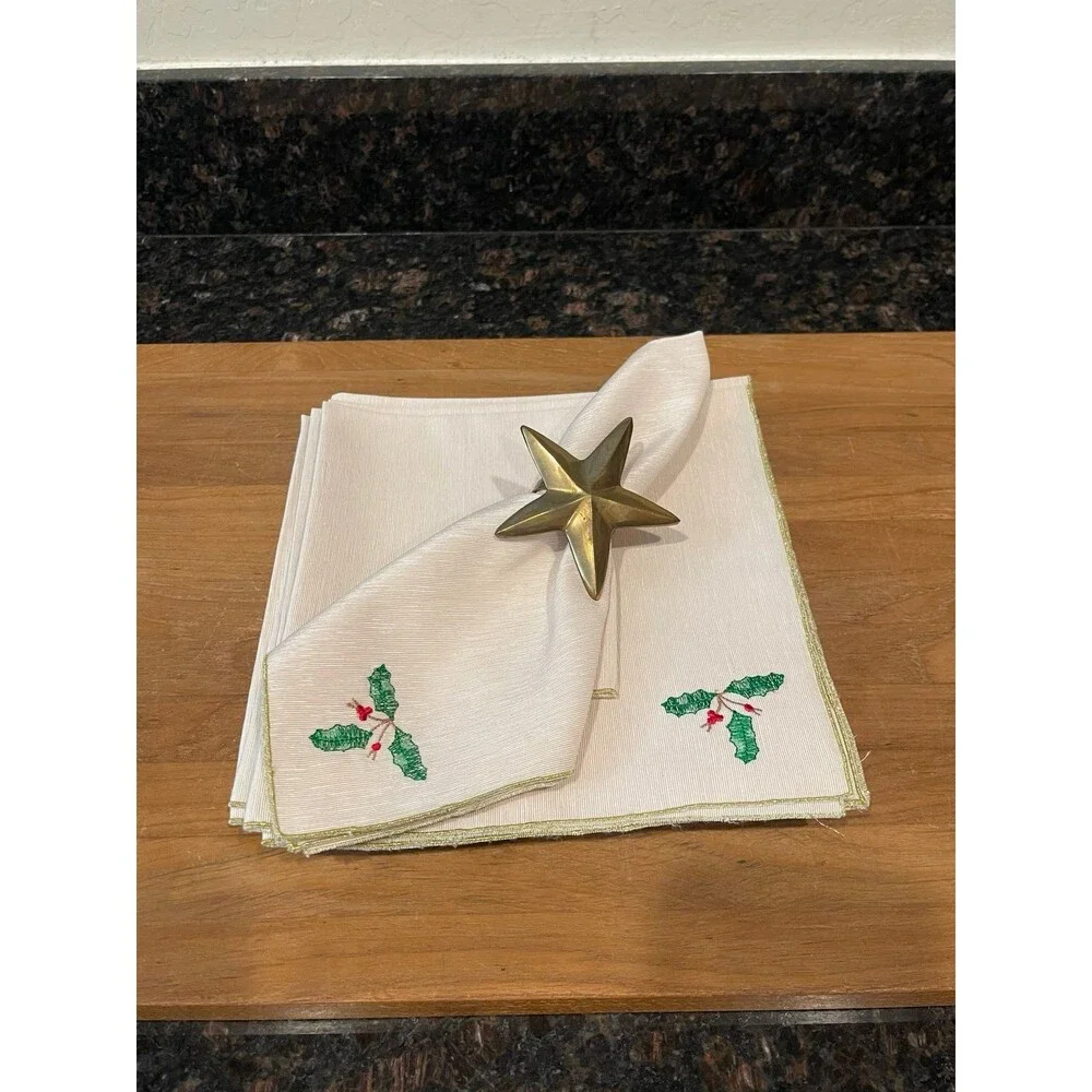 Vintage Holly Embroidered Holiday Napkin Rings